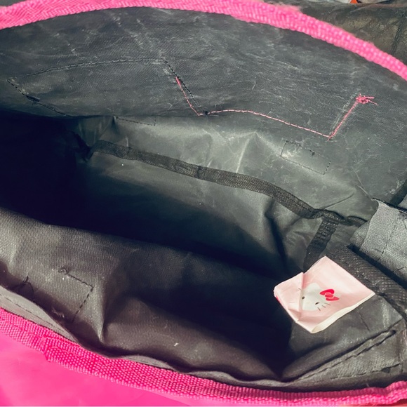 🛍️ 2 for $30! 🛍️ Large Hello Kitty messenger bag 💗 - Picture 5 of 6